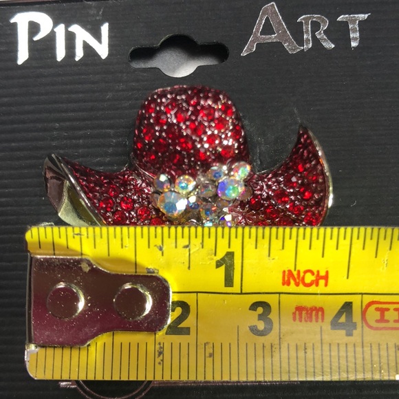 Red hat lady brooch pin NWT bling bling - Picture 3 of 6